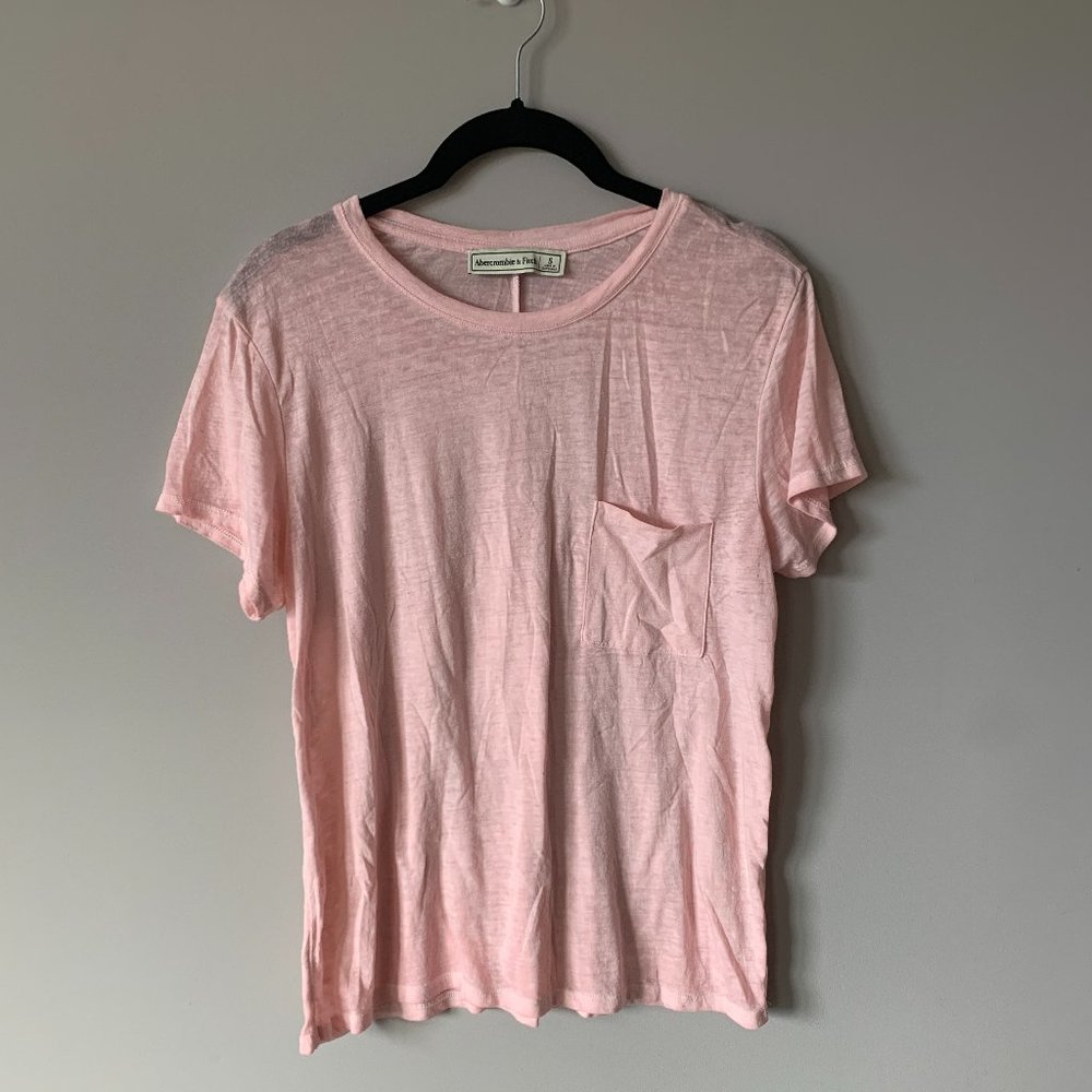 Abercrombie & Fitch - Boyfriend Tee - Pink Sheer